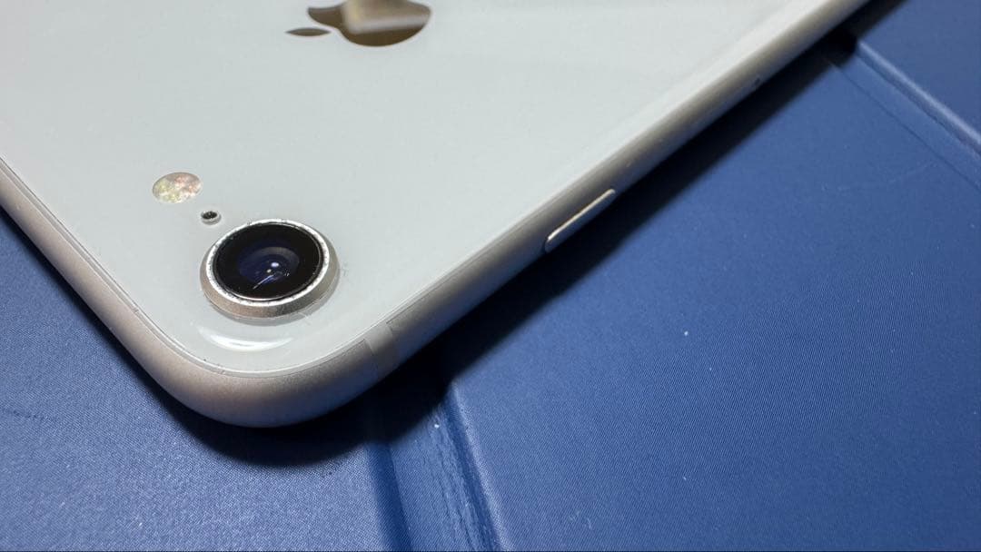 iphone8 シルバー