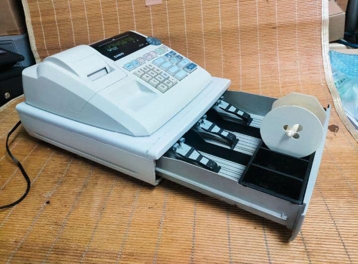 カシオレジスター　100ER　簡単便利特殊　送料込　030276
