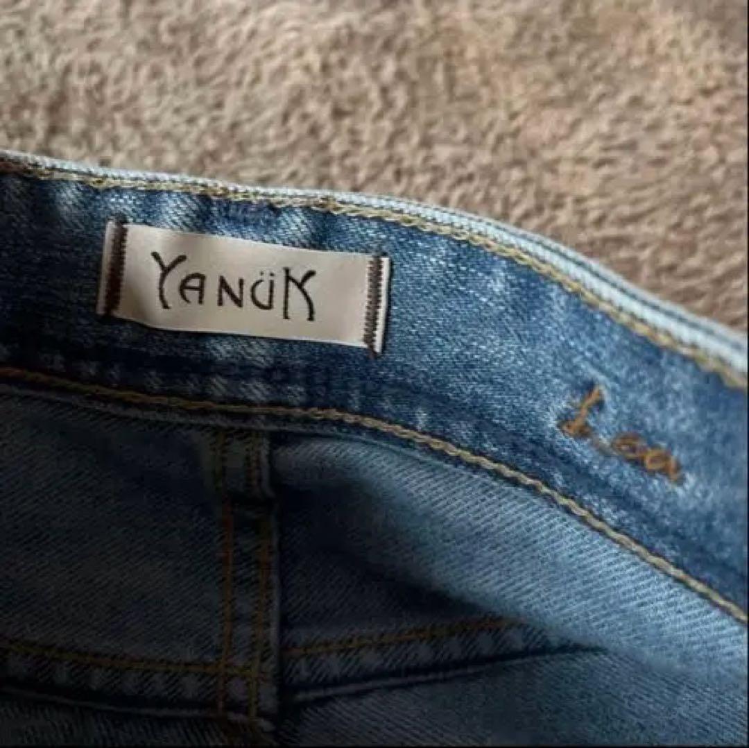 YANUK [ヤヌーク] ボーイズストレートデニム LEA/レア　美品