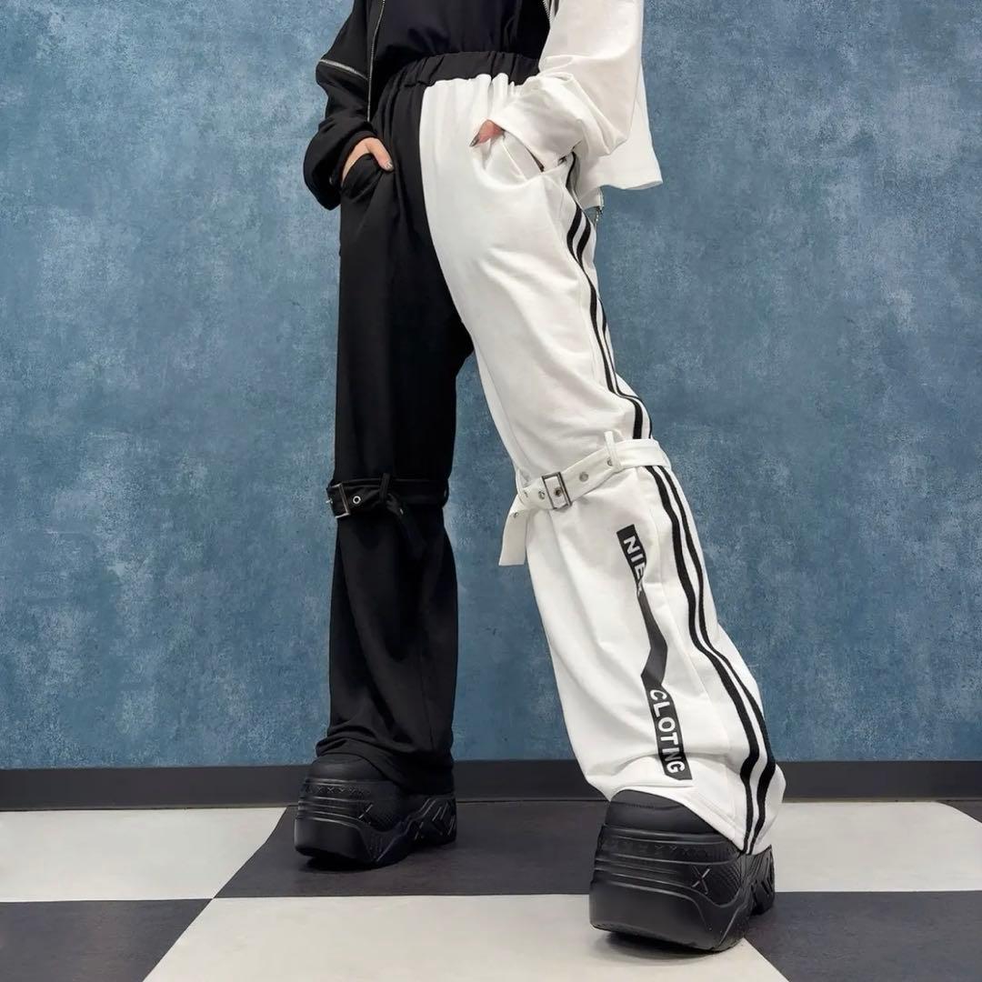 NieR BLACK×WHITE CROSS DIMENSION PANTS