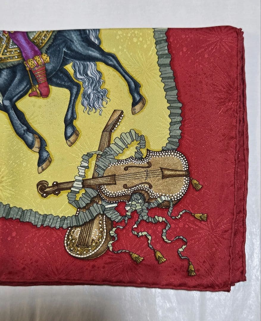 未使用　エルメス スカーフ カレ90