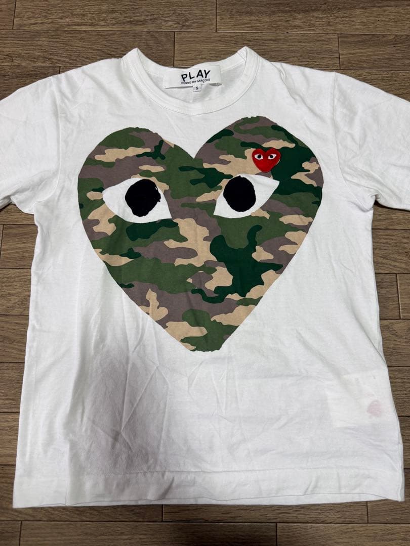コムデギャルソン PLAY Tシャツ