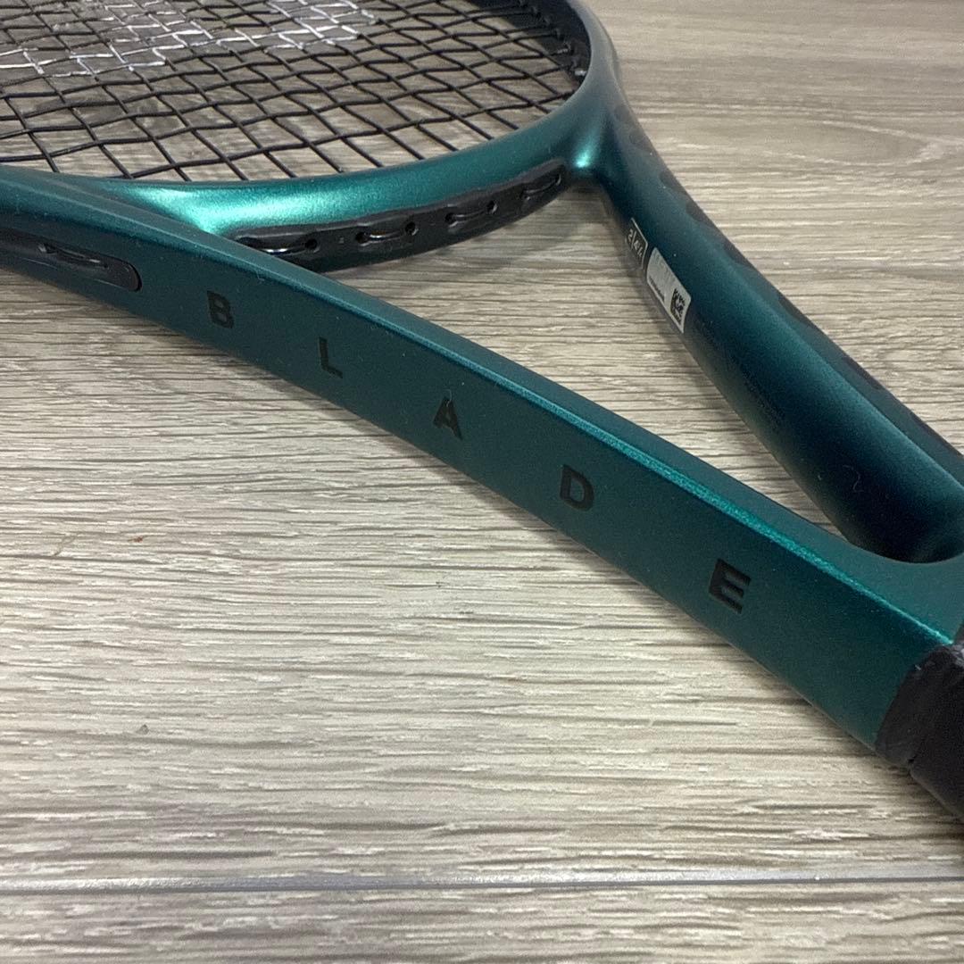 ［美品］BLADE100 Wilson（ウィルソン）ラケット