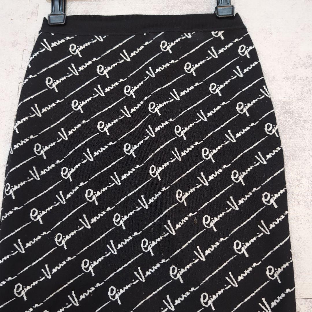 ヴェルサーチ　VERSACE　ニットスカート 38