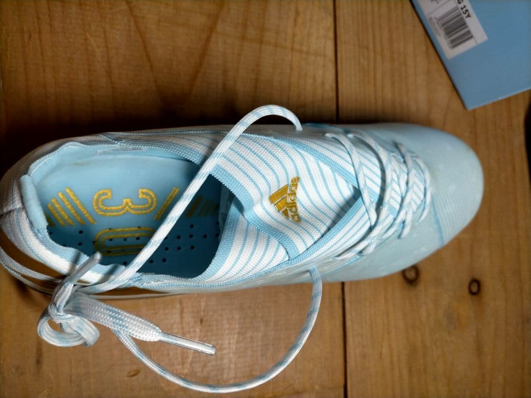 世界1000足限定 メッシスパイク ネメシス19.1