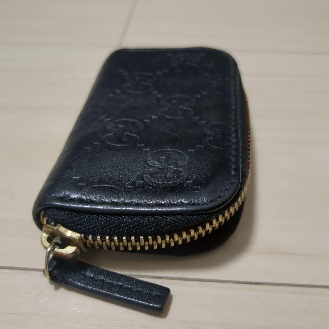 【ひぃやん】GUCCI シマ　ブラックレザー ケース