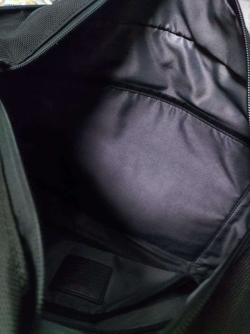 トゥミ　エクスパンダブル　トートバック　バリスティックナイロン