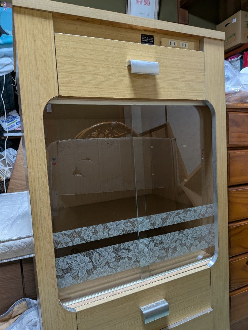 木製食器棚 ガラス棚付き