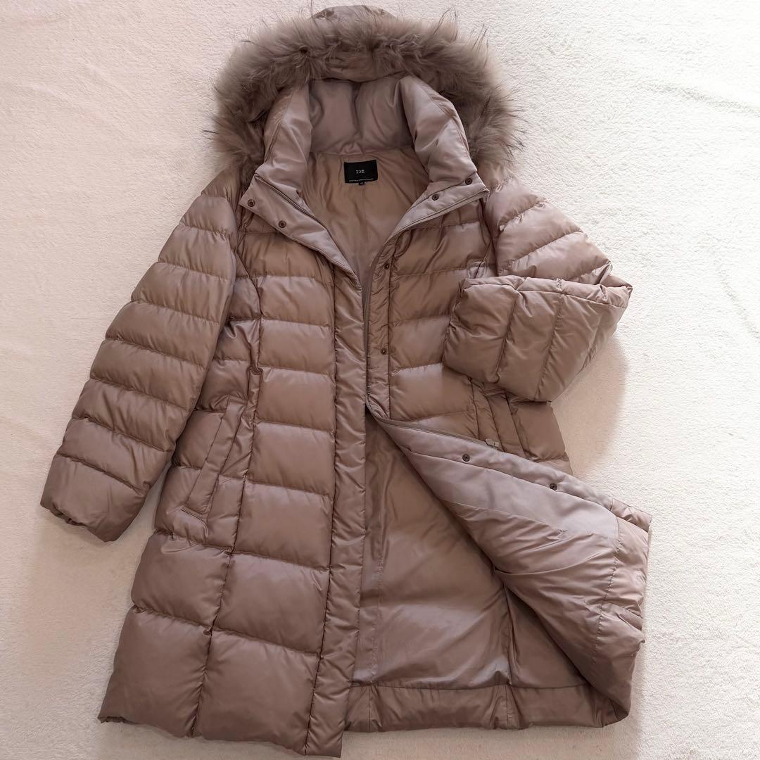 23区　シレータフタロングダウンコート　洗える　ラクーンファー　グレージュ　3L