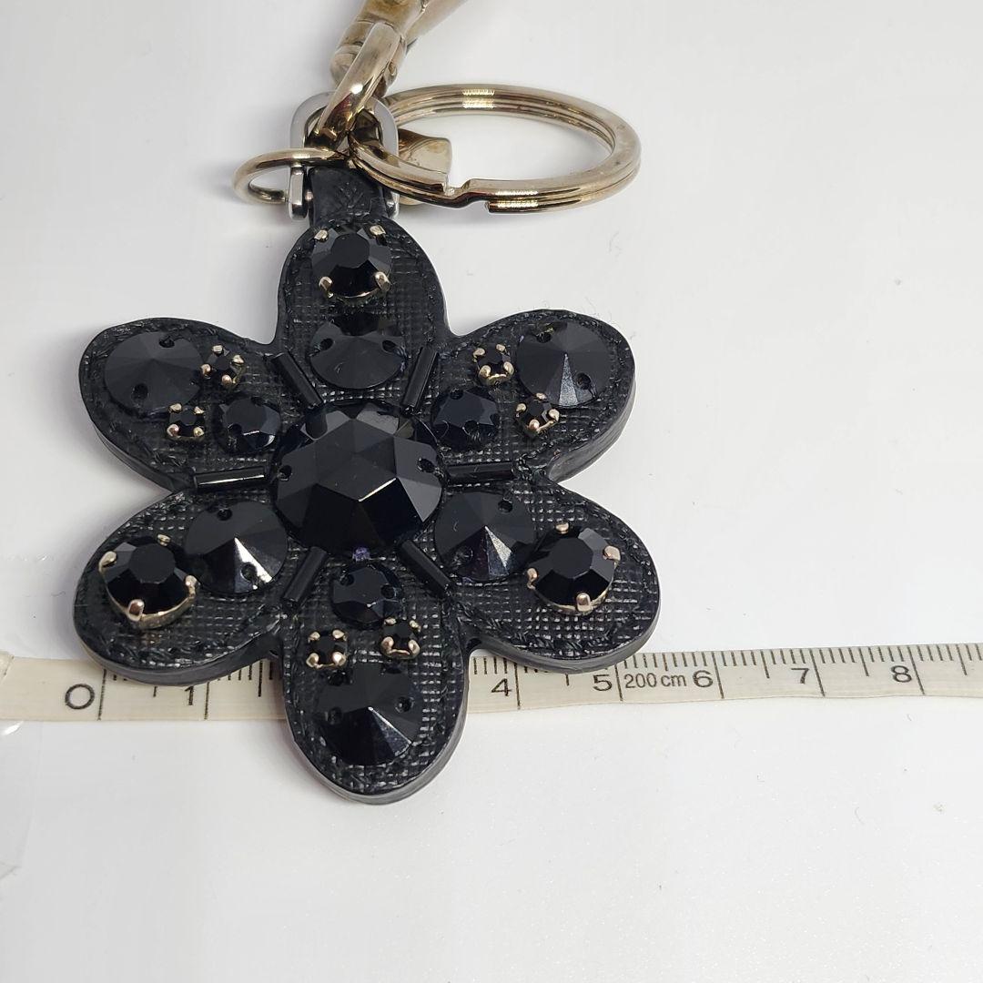 美品 PRADA プラダ キーリング ビジュ FLOWER 花 シルバー 黒