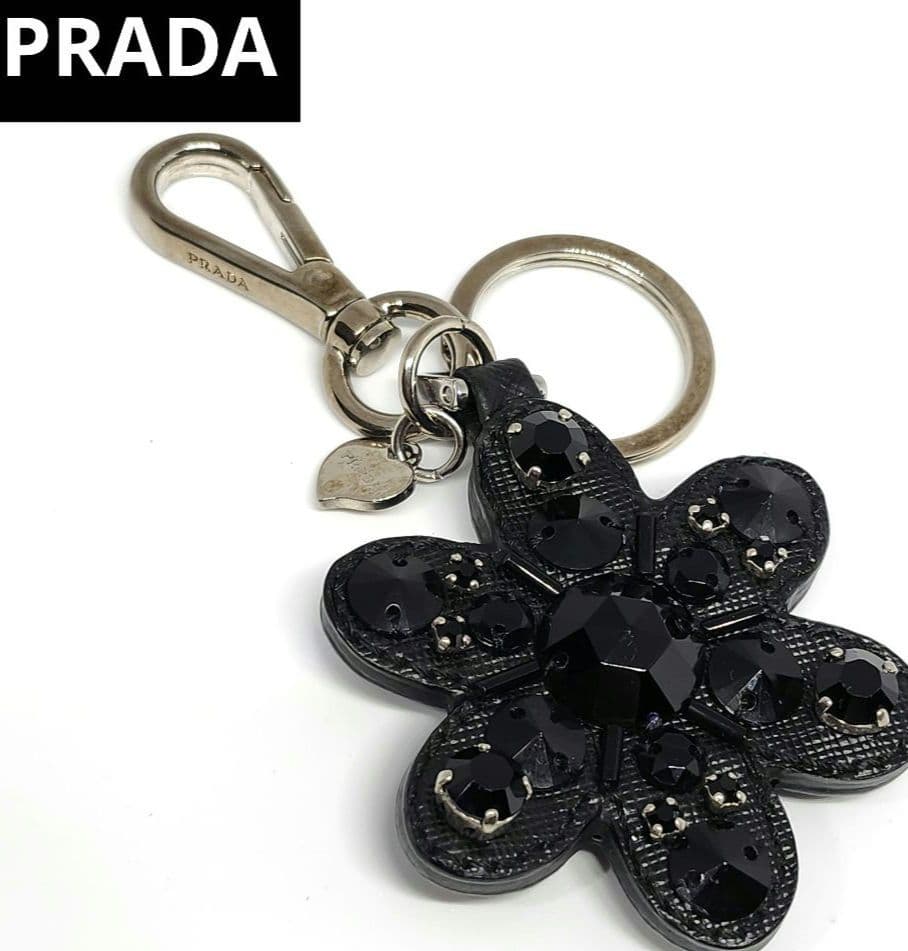 美品 PRADA プラダ キーリング ビジュ FLOWER 花 シルバー 黒
