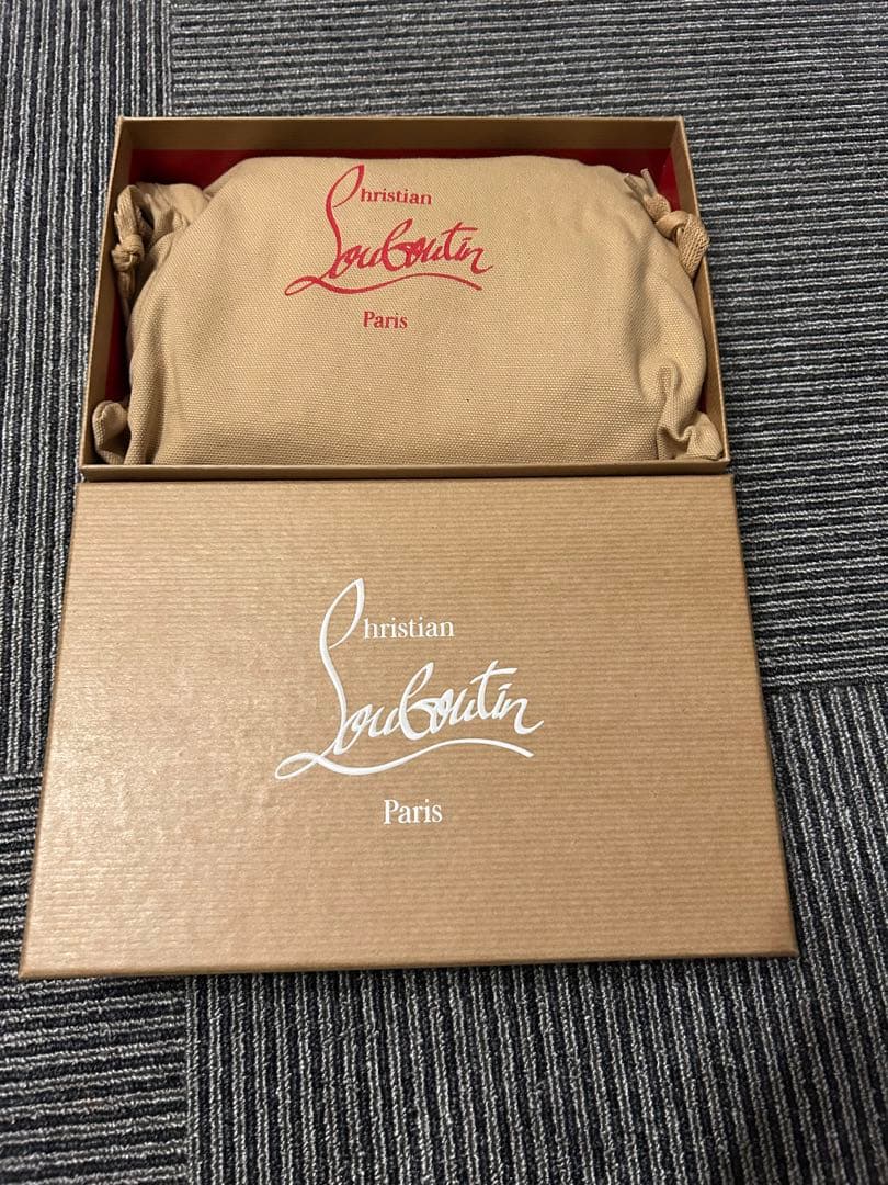 【自身購入極美品】christian Louboutin Panettone