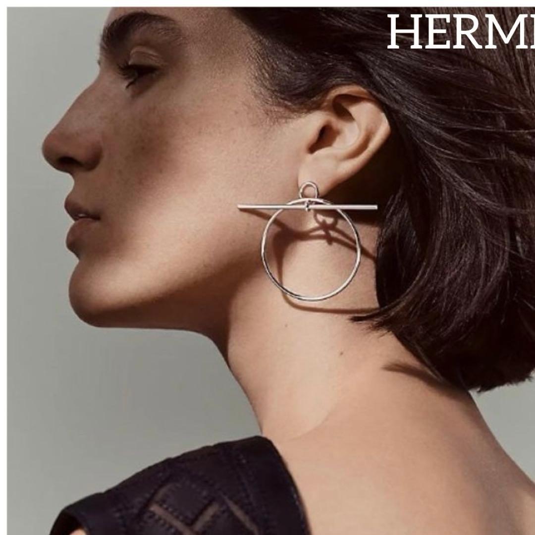 hermes エシャペ シルバーピアス