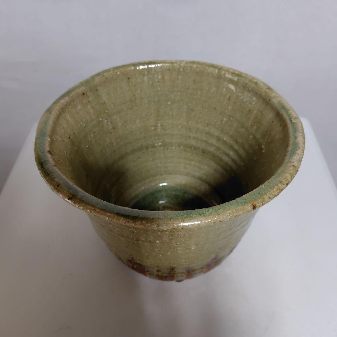 深鉢、淡いグリーンと釉薬の美