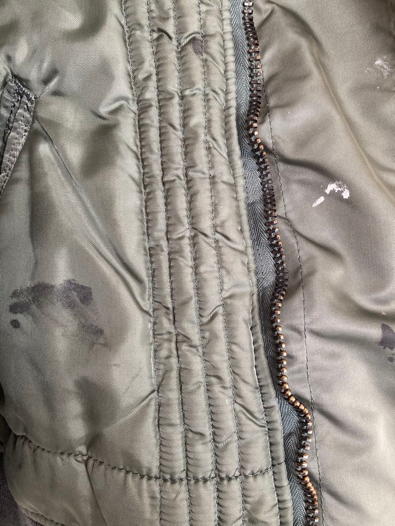 N-2B ヴィンテージ　フライトジャケットジャンティーク購入