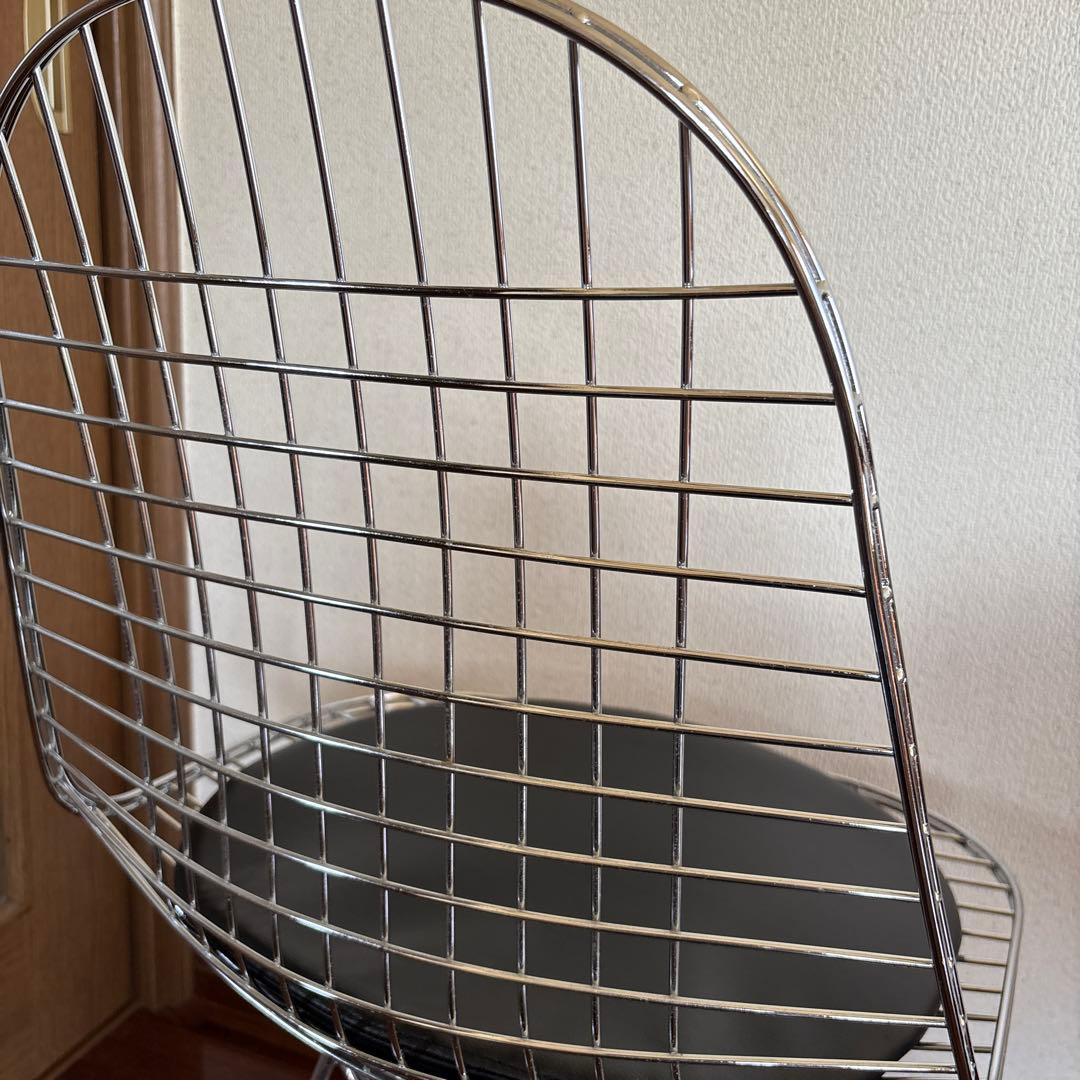 シェルチェア DKR ワイヤーチェア シートパッド付ブラック　ミッドセンチュリー