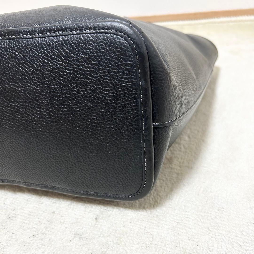 美品　コーチ　サリバントートバッグ　オールレザー　C9876 A4収納　大容量