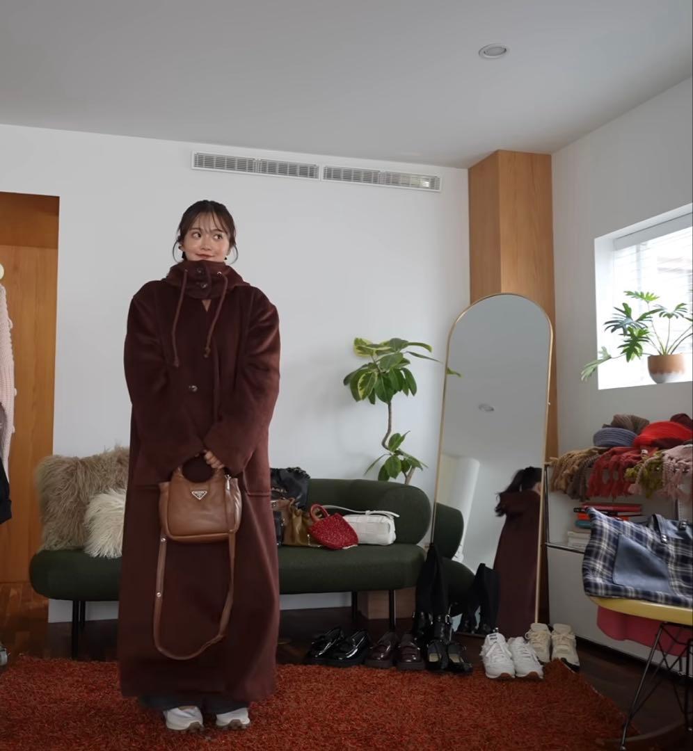 【新品未使用】pinue フード付きノーカラーコート BORDEAUX
