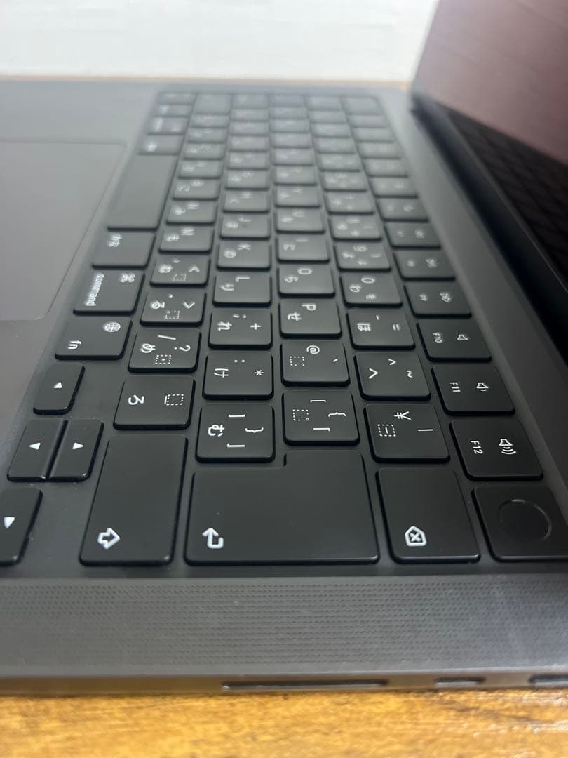 MacBook本体 Macbook Pro 14inch 2024