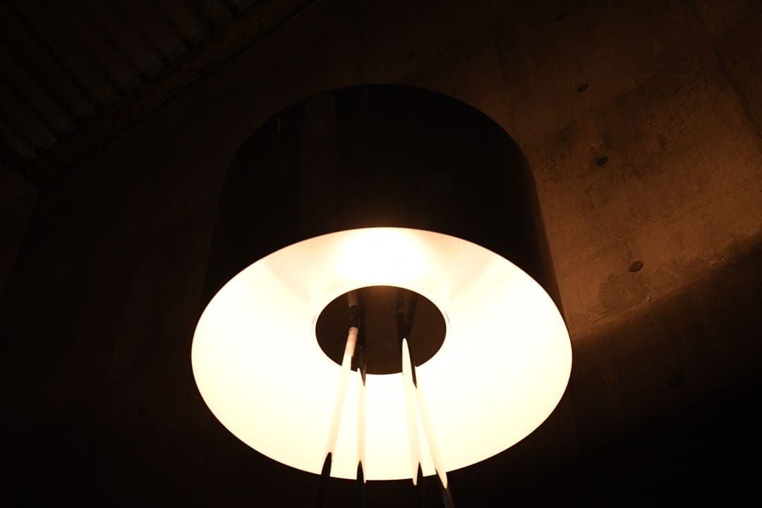 EEK63 展示品 FLOSフロス RAY F2 フロアライト 34万 ブラック