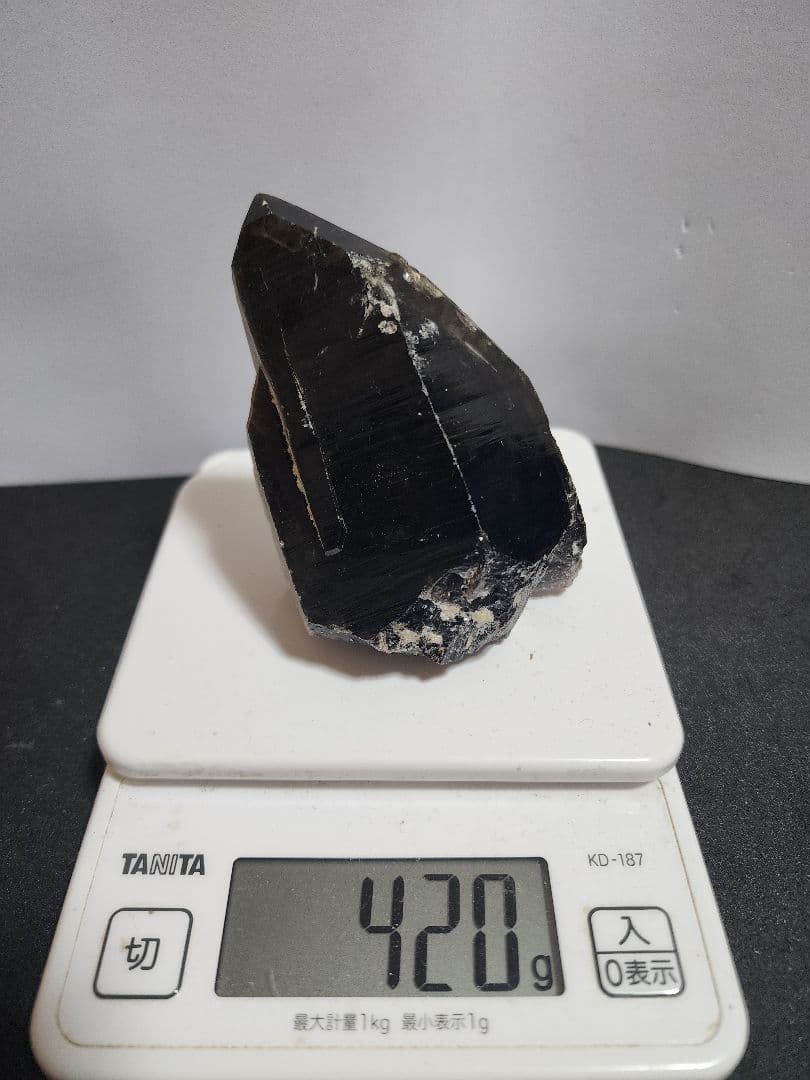 モリオン 原石 420g 台座付 黒水晶 最強魔除け