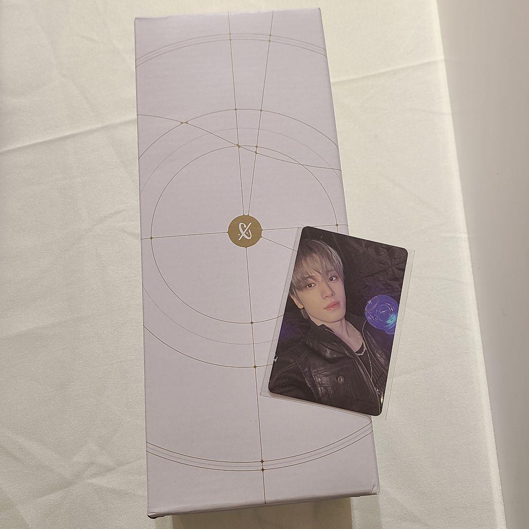 CLOSE YOUR EYES クルユア ペンライト スンホ トレカ付き