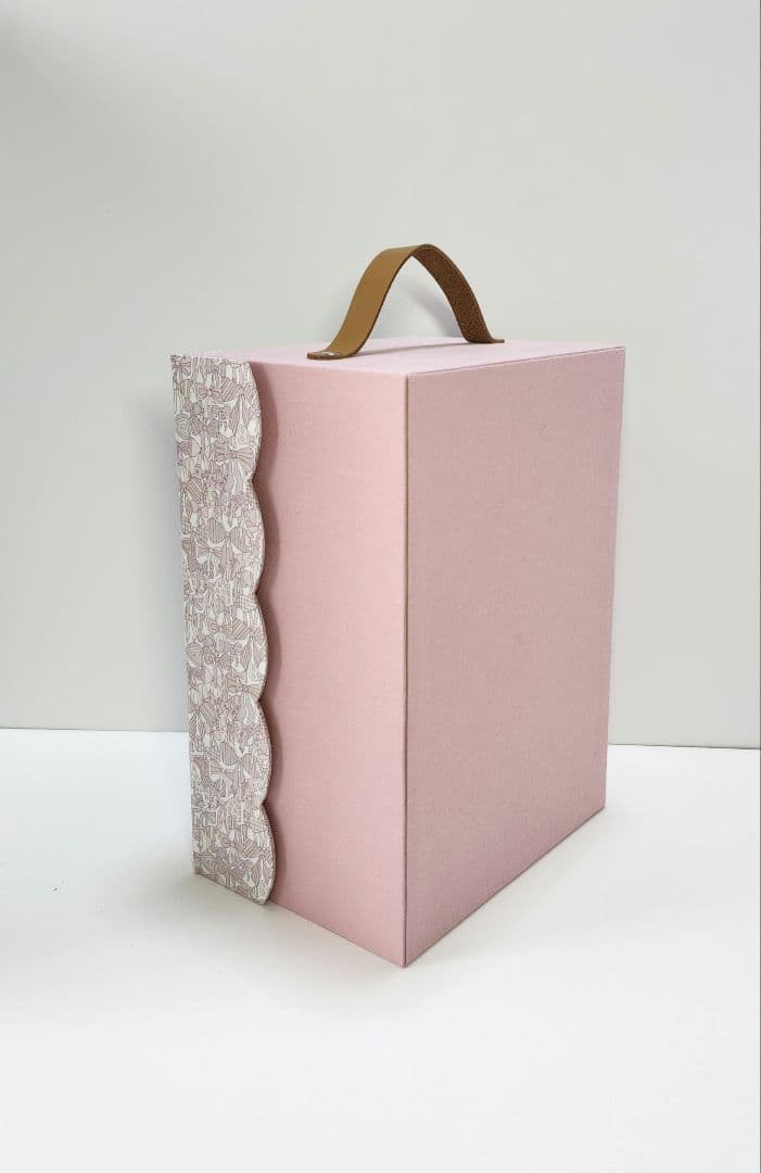 リバティ　ジェニーズリボンズのドールクローゼット