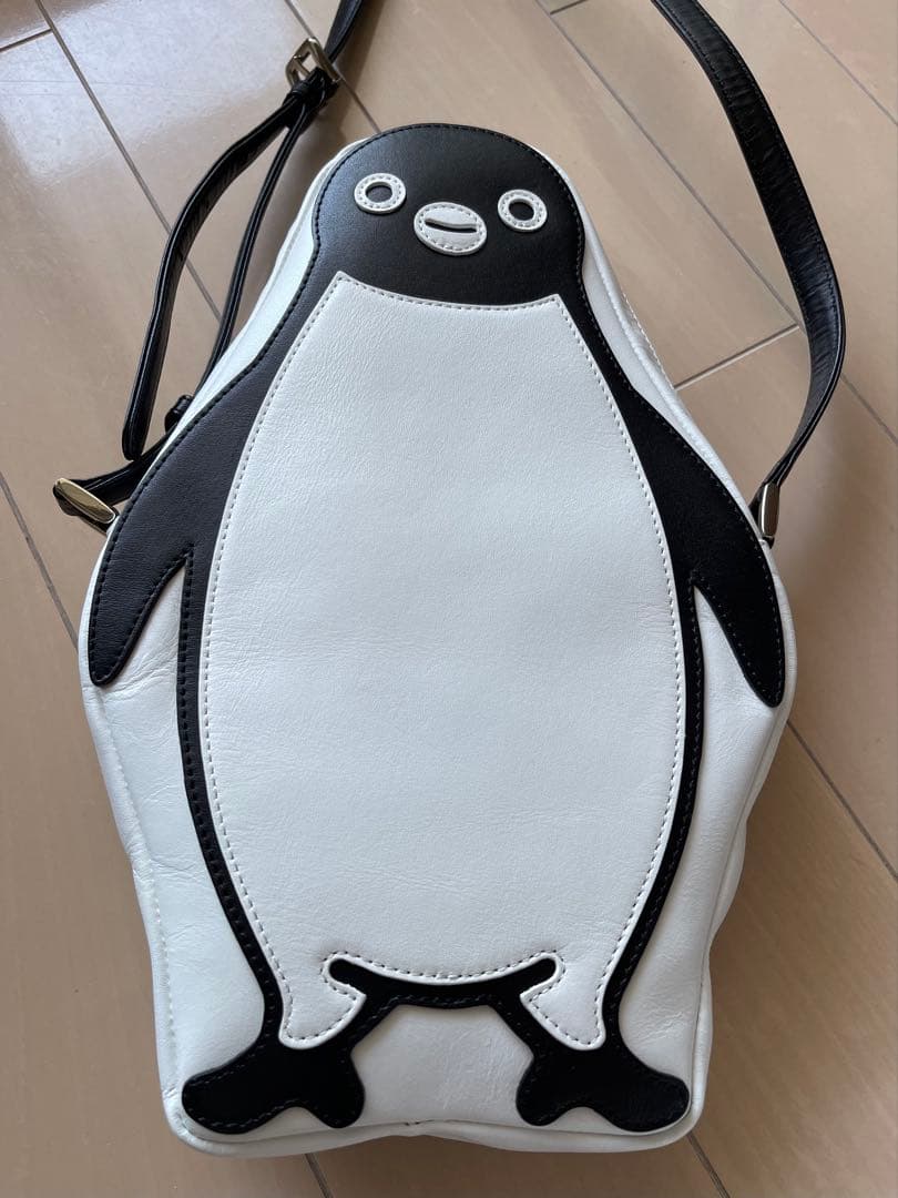 キタムラのSuicaペンギンレザーショルダーバッグ