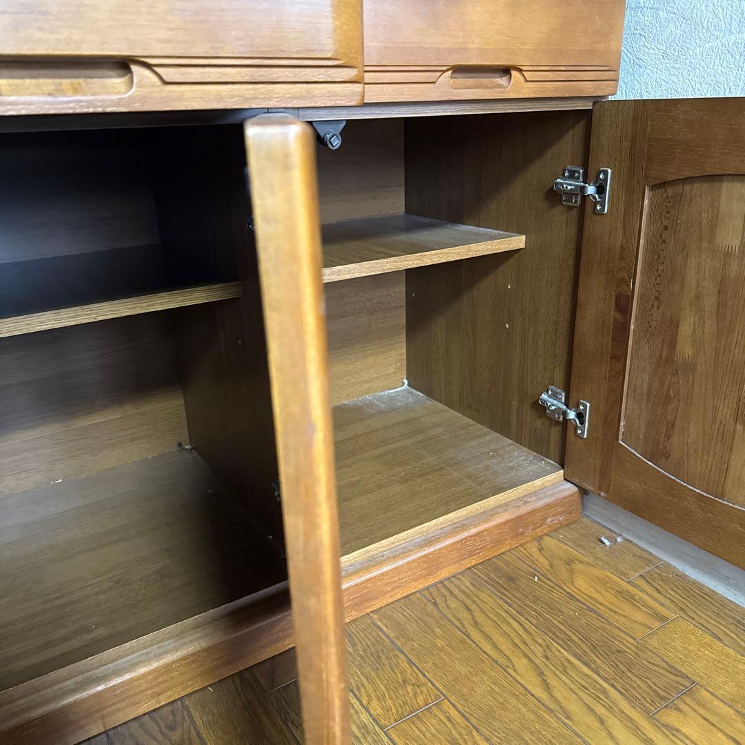 木製クラシックキャビネット幅127cm