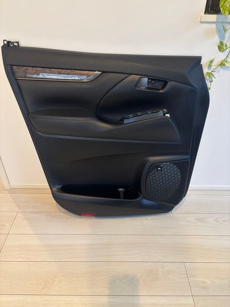 30アルファード　ヴェルファイア純正ドアトリム　JBL 内張り