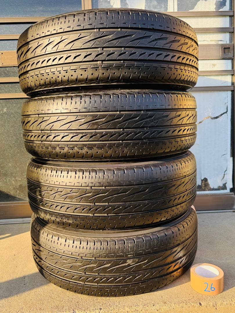 215/60 R17 BRIDGESTONE REGNOラジアルタイヤ2023年