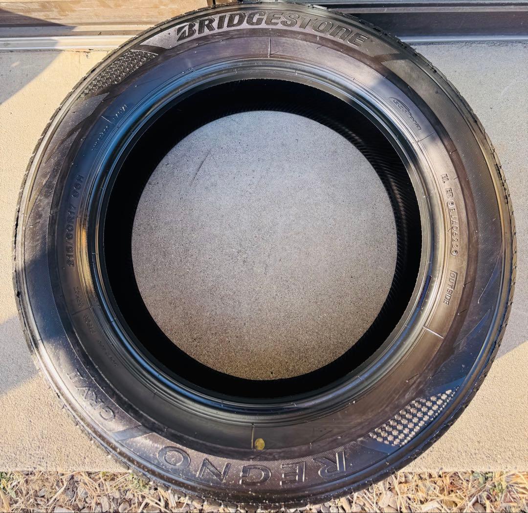 215/60 R17 BRIDGESTONE REGNOラジアルタイヤ2023年
