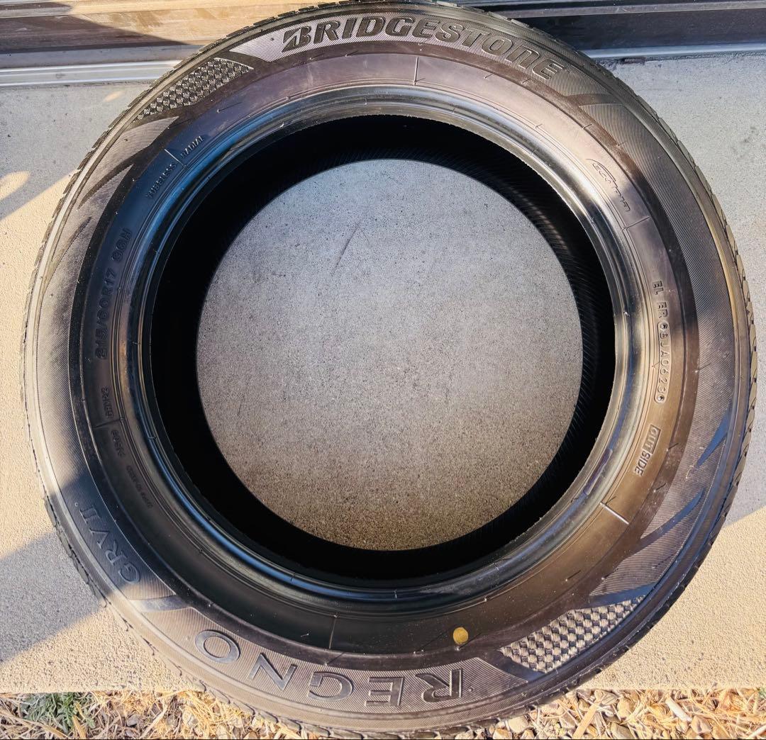 215/60 R17 BRIDGESTONE REGNOラジアルタイヤ2023年