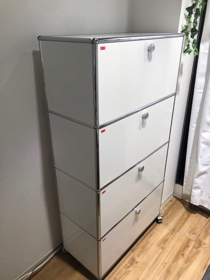 usm ハラー ホワイトキャビネット 4段収納 キャスター付き