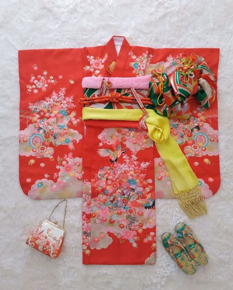 七五三用赤い花柄着物セット　フルセット　7歳　華やか　作り帯