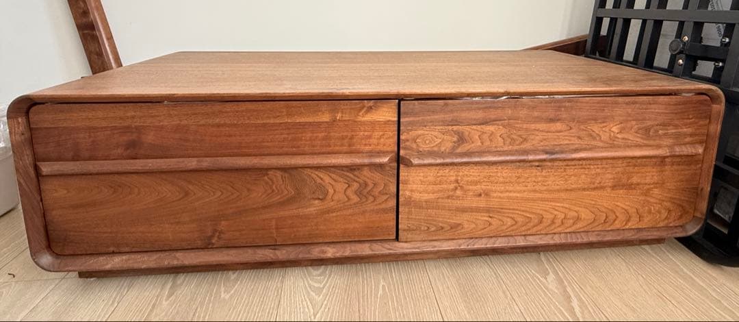北米産ブラックウォールナット 無垢材 センターテーブル／収納キャビネット