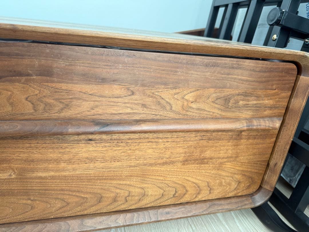 北米産ブラックウォールナット 無垢材 センターテーブル／収納キャビネット