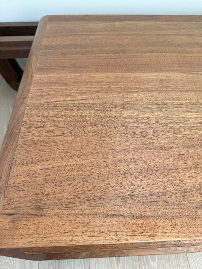 北米産ブラックウォールナット 無垢材 センターテーブル／収納キャビネット