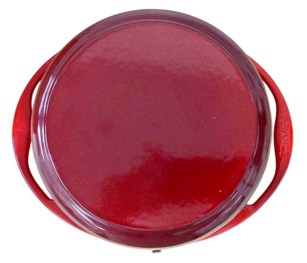 ★未使用★ル・クルーゼ センセーション ココットロンド 22cm チェリーレッド