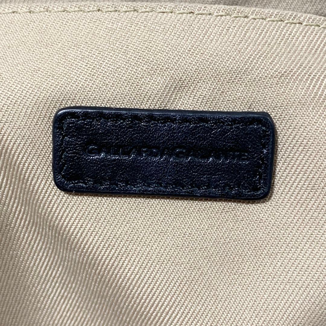 【雑紙掲載　A4収容可能】ガリャルダガランテ　リュック　バックパック　レザー　黒