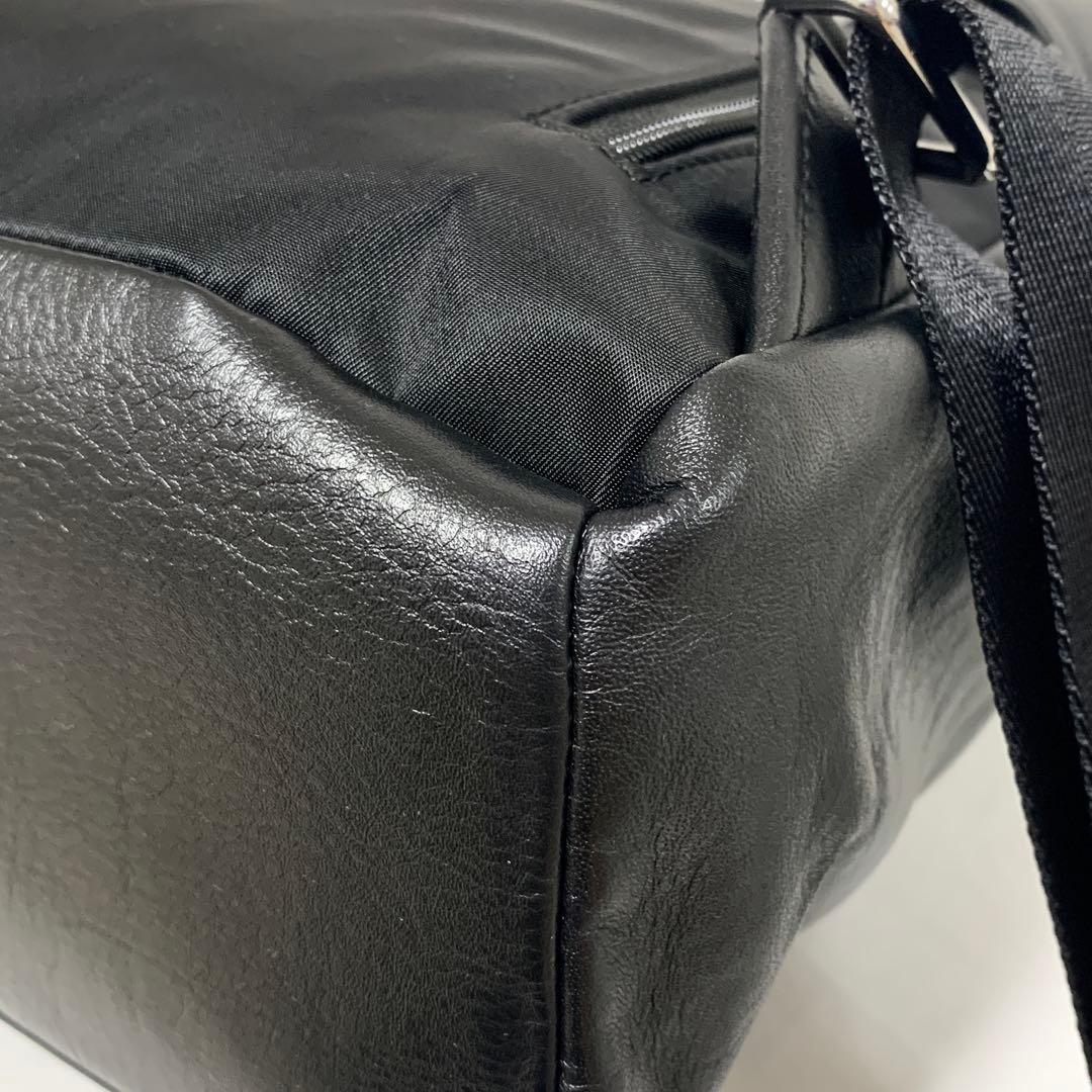 【雑紙掲載　A4収容可能】ガリャルダガランテ　リュック　バックパック　レザー　黒