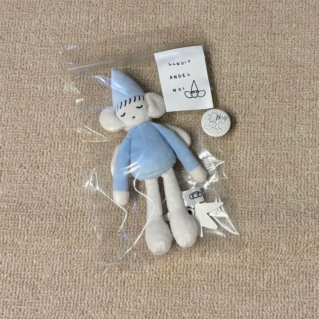 llnuit angel nui ぬいぐるみ　犬川家子　缶バッチ　ステッカー