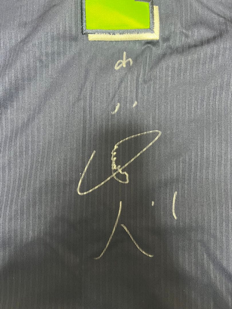 東京ヤクルトスワローズ　山田哲人　直筆サイン入り　ユニフォーム　タグ付き　XL