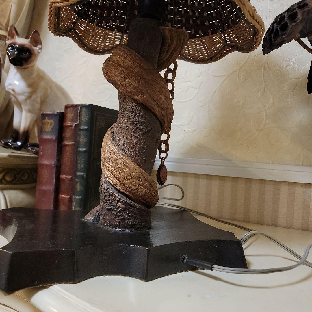 {森の贈り物}　アンティークフロアライト　藤つる木製スタンド　希少　骨董工芸品