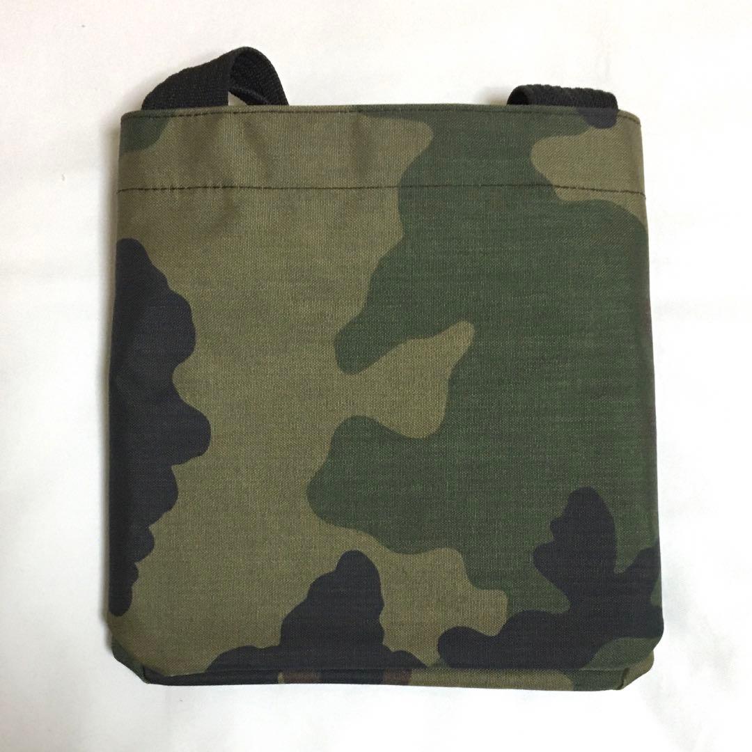 エルベシャプリエ　舟型トートM 1027W カモフラージュ