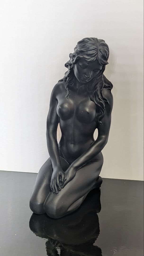 女神 天使 女性 裸体 彫刻 置物 アンティーク 神話