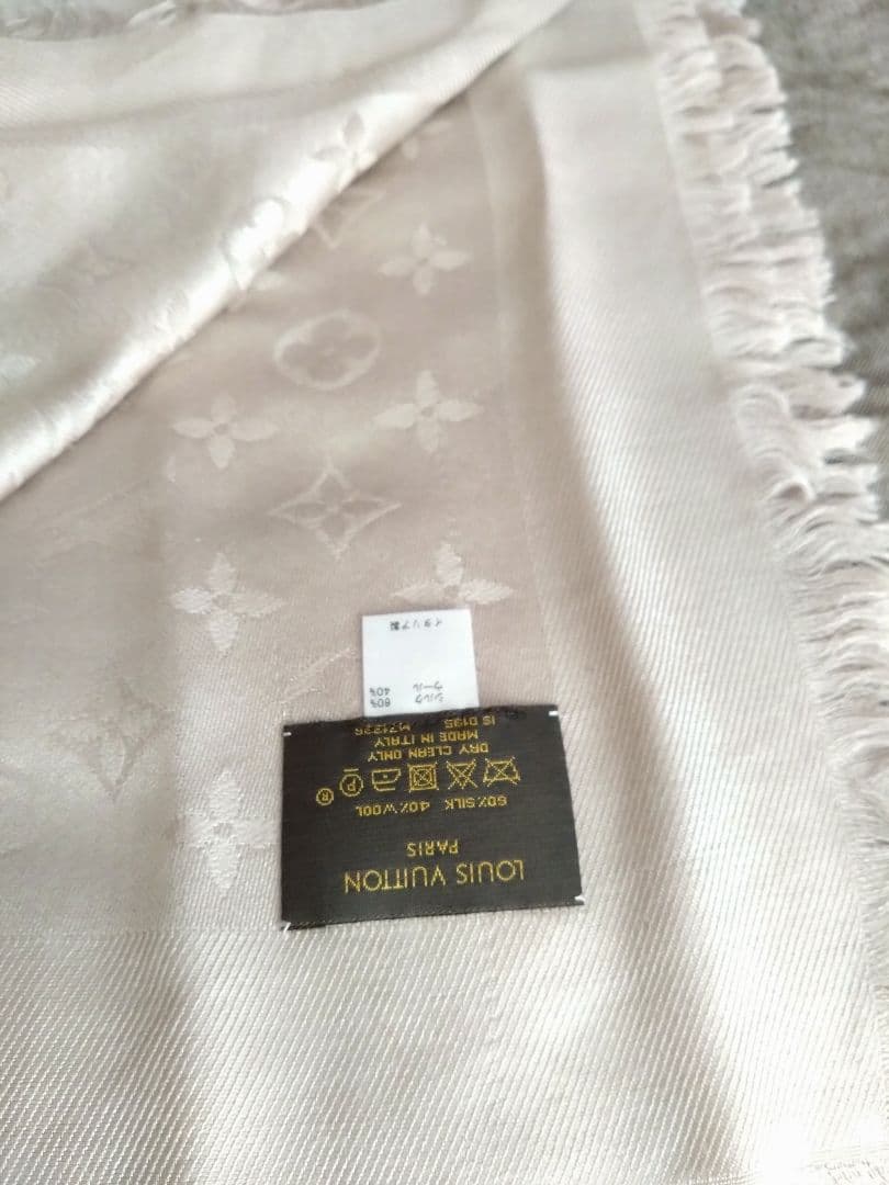 LOUIS VUITTON ショール・モノグラム