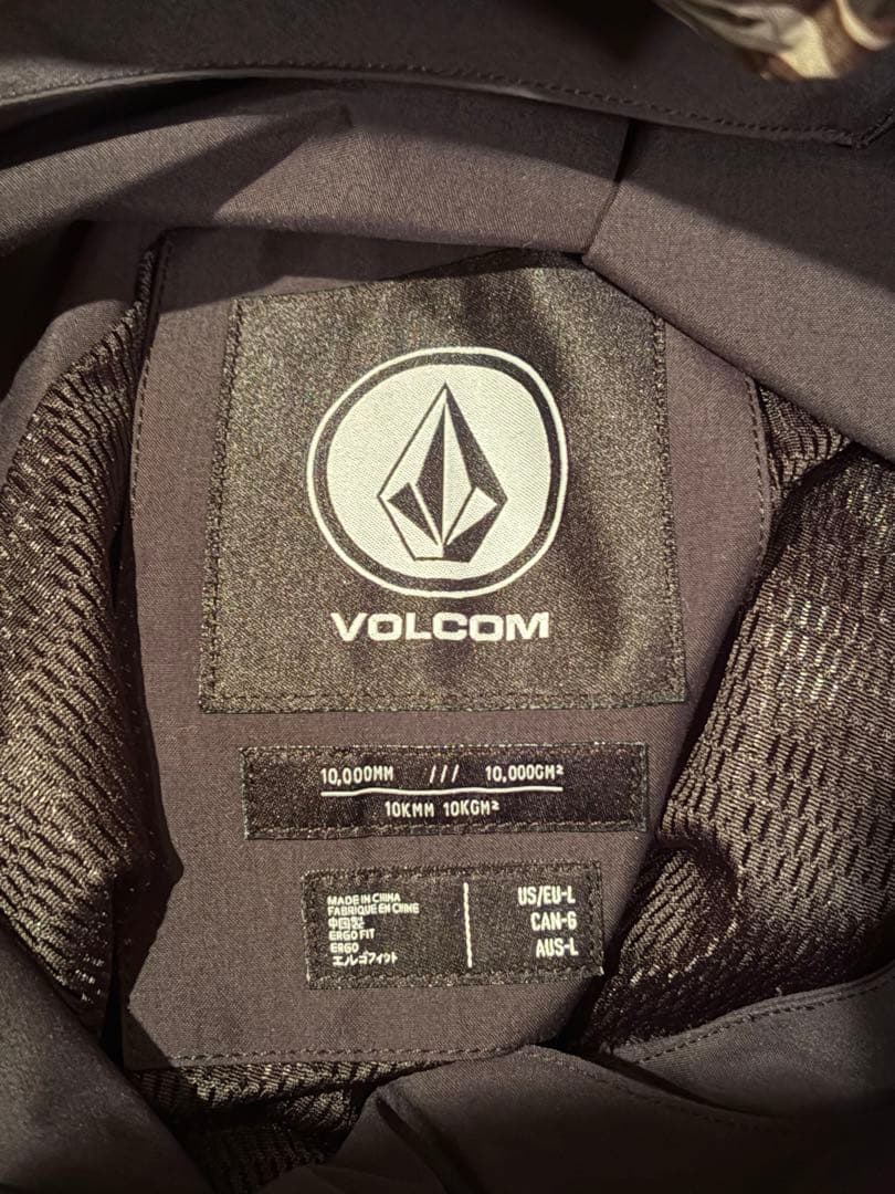 ボルコム　スノーボードウェア　ビブパンツ　VOLCOM