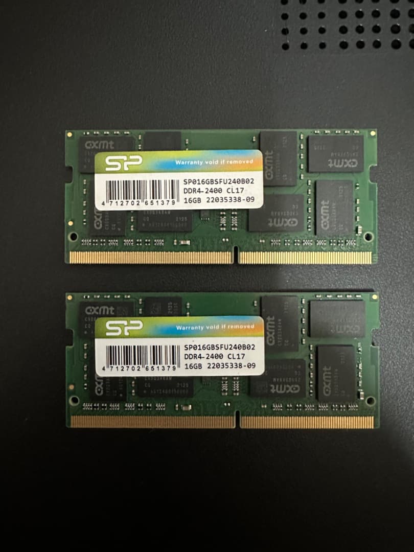 DDR4-2400 32GB メモリー