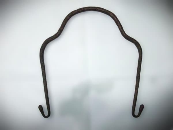 釣釜道具「田中敏孝」鉄製 釣手 釜鐶 釜鎖 茶道具 自在鎖 茶釜鎖 吊り鉄鎖